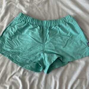 Patagonia Women’s Small Green Shorts